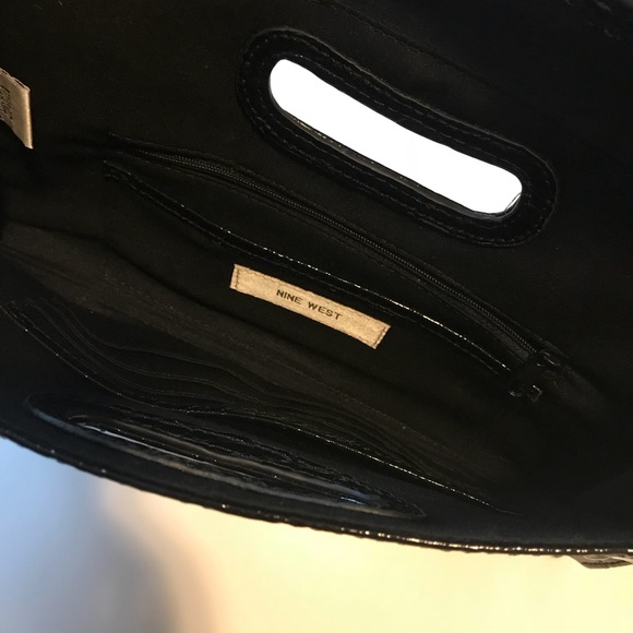 Nine West Black Patent Clutch - Picture 4 of 6